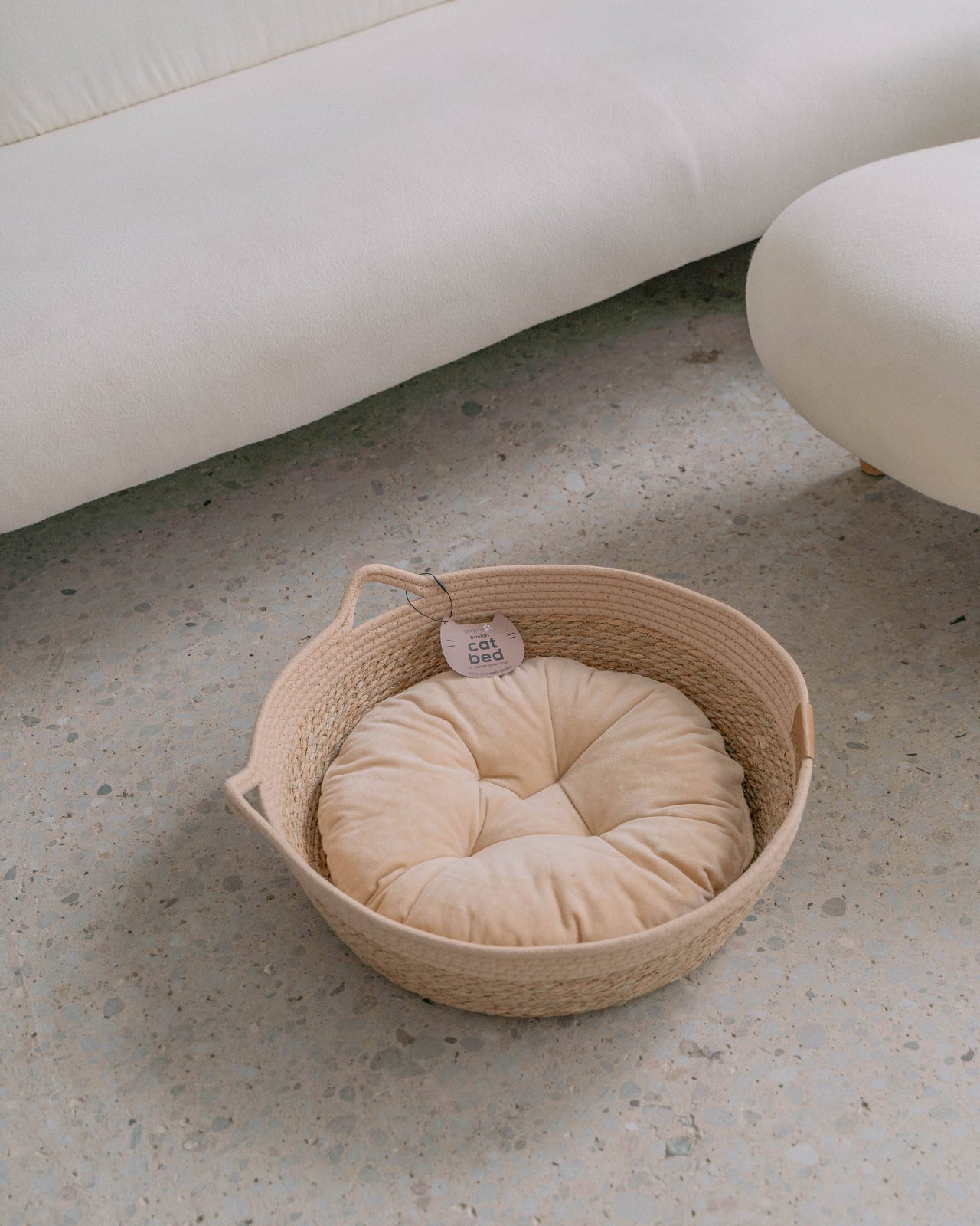 Neutral Cat Basket Bed with Cozy Pillow Insert